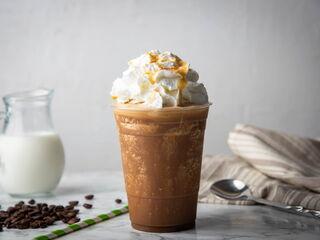 Karamell Frappuccino mit Sahne