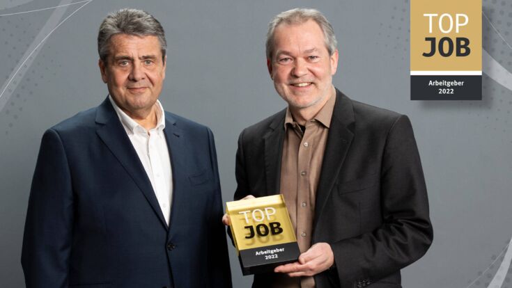 Sigmar Gabriel awards Kaffee Partner the TOP JOB award