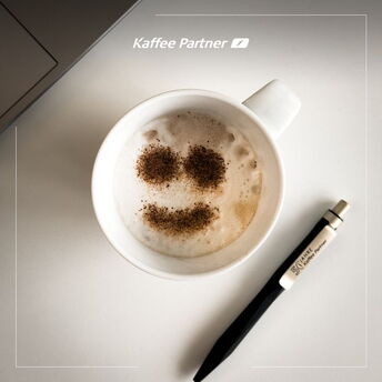 ☕✨ Ein Lächeln im Kakao, ein Lächeln für euch! 😊

Wir bei Kaffee Partner sind stolz darauf, bereits so viele wunderbare Momente mit euch erlebt zu haben – von der Auswahl der besten Kaffeesorten bis hin zu den passenden Toppings und Kaffeevollautomaten für eure Räumlichkeiten. Herausforderungen gibt es immer mal, doch für uns zählt die Kommunikation auf Augenhöhe und das Entwickeln von Lösungen, die zielführend sind.

Wir schätzen die Zusammenarbeit mit euch sehr und stehen jederzeit bereit, euch zu all unseren Produkten und Services zu beraten. Auf viele weitere genussvolle und erfolgreiche Momente! ☕❤️

#KaffeePartner #Kaffeegenuss #SmileyMoment #Kaffeepause #Kundenzufriedenheit