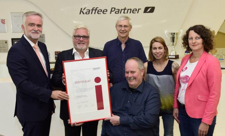 Kaffee Partner erhält Zertifikat als barrierefreier Arbeitgeber